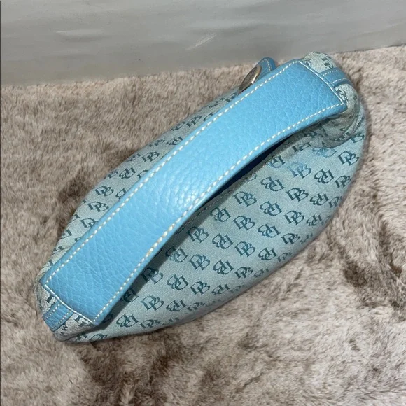 Vintage Dooney & Bourke Small Handbag - Picture 3 of 16